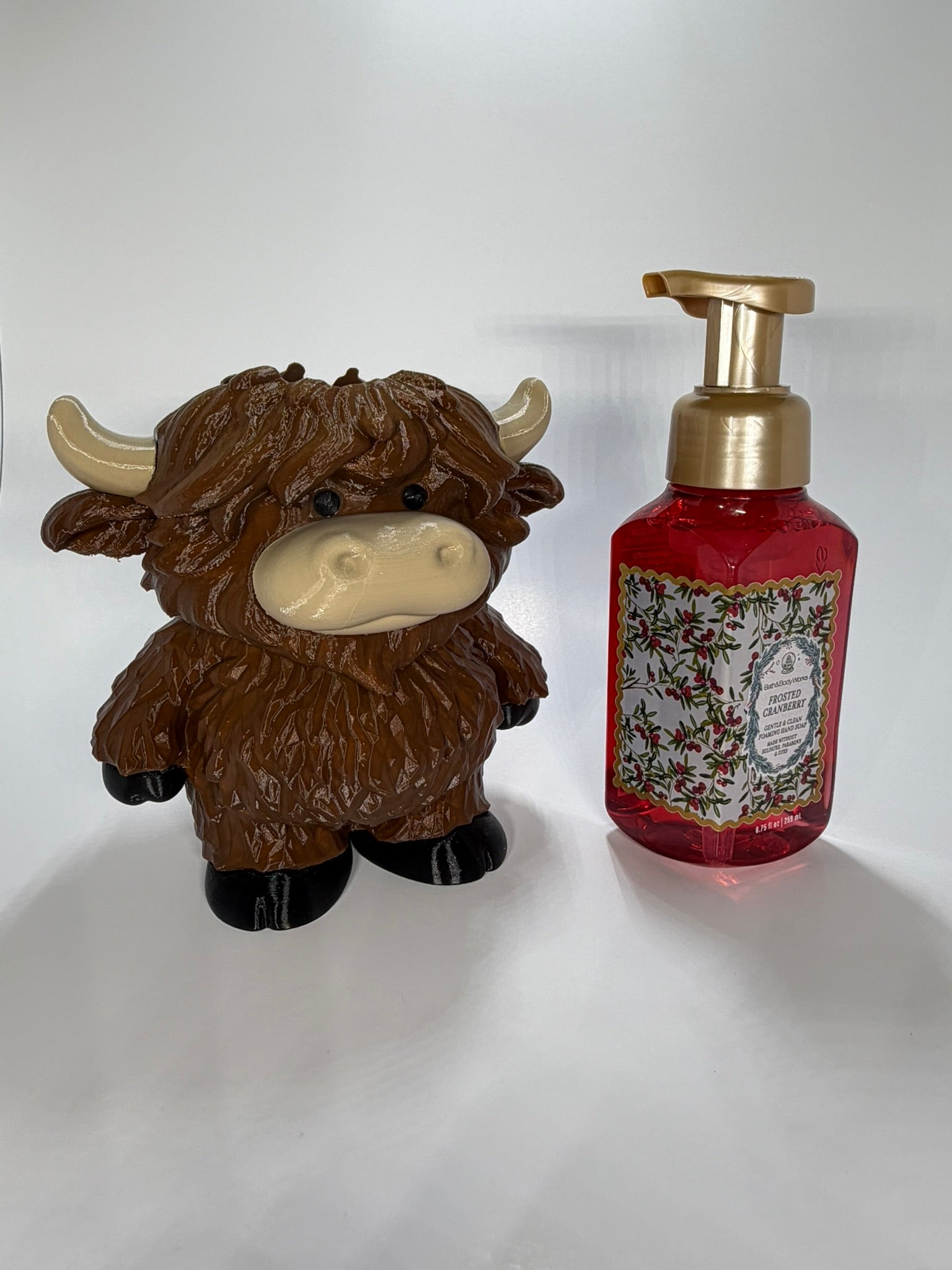 Highland Cow 3D Printed Soap Holder for Bath & Body Works Dispenser