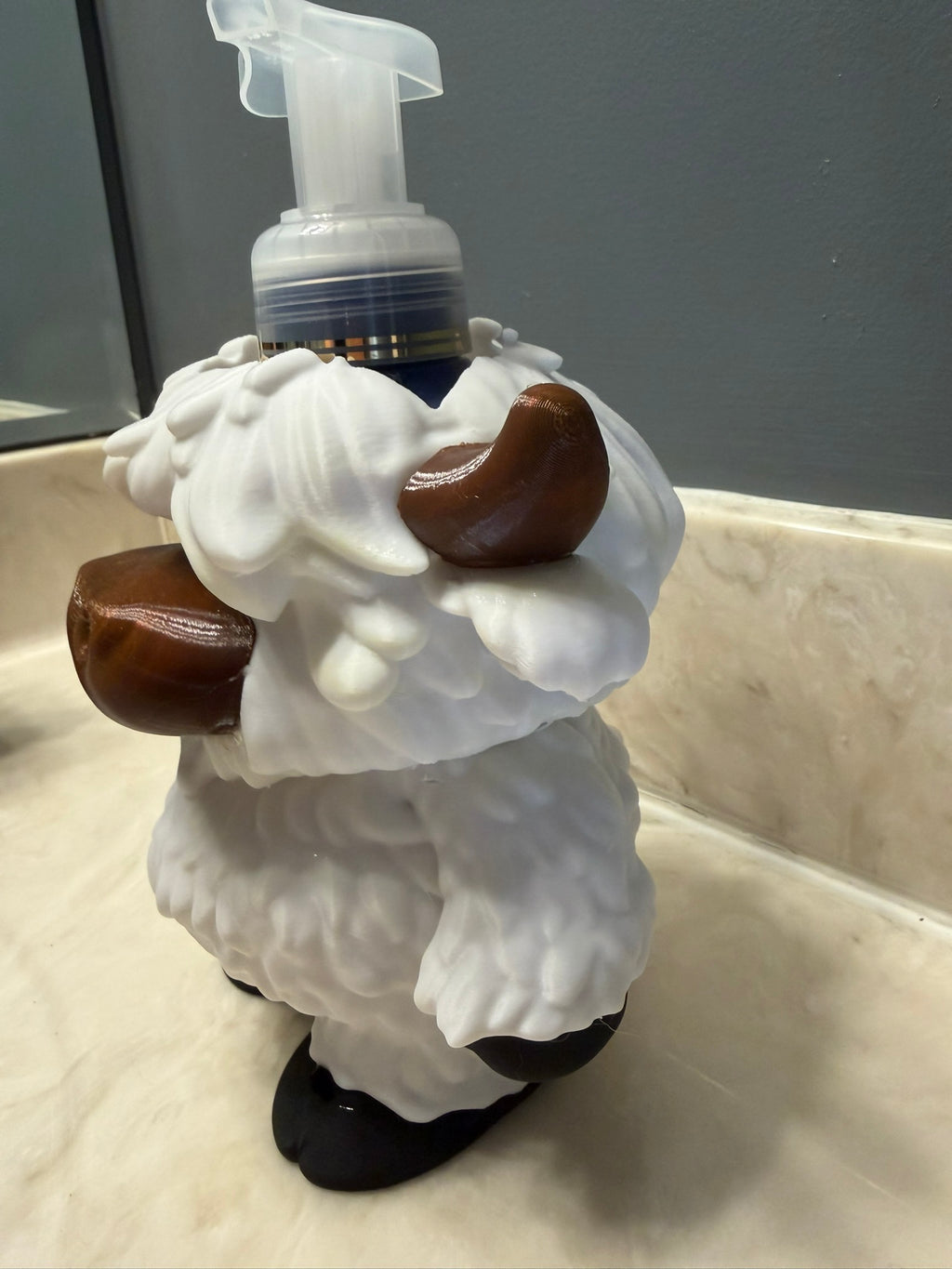 Highland Cow 3D Printed Soap Holder for Bath & Body Works Dispenser